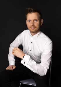 Krystian Wrzeszcz (Biuro główne)